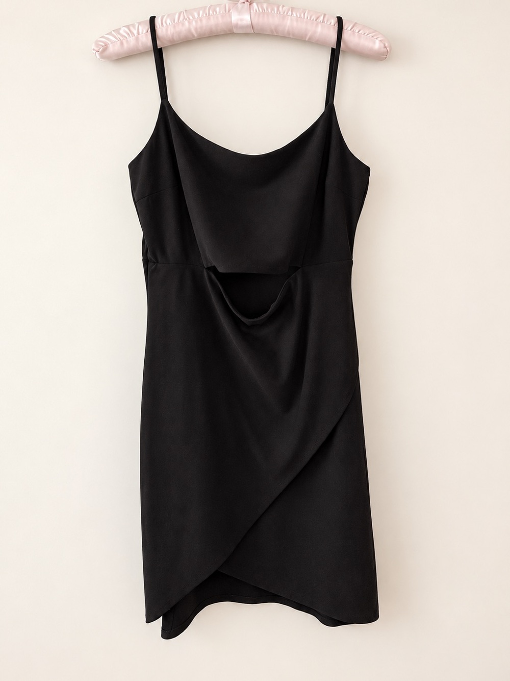 Black Mini Dress Spaghetti Strap Front Keyhole SZ Large LBD Minimalist